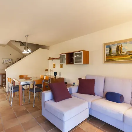 Lets Holidays House 3 In Cala Llevado